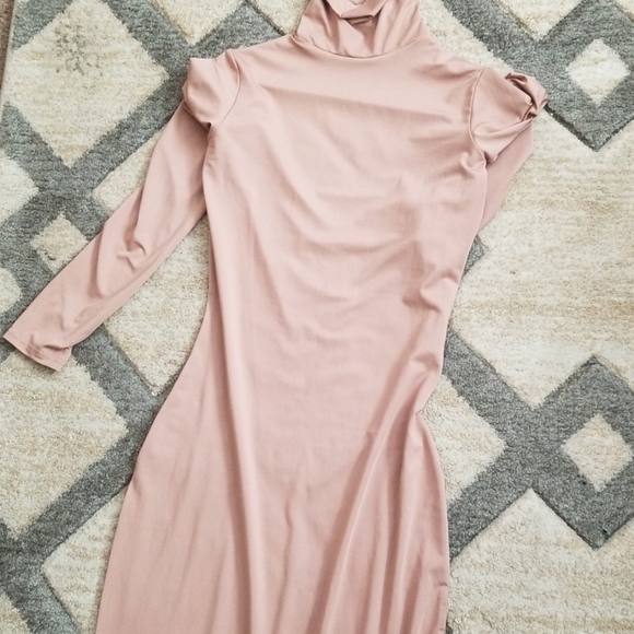 Long sleeve, long bodycon dress - Picture 2 of 2